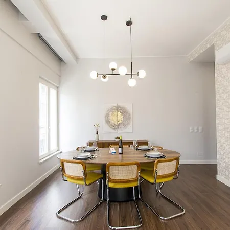 아파트 Elegant & Sophisticated Campo Ourique By Gt House