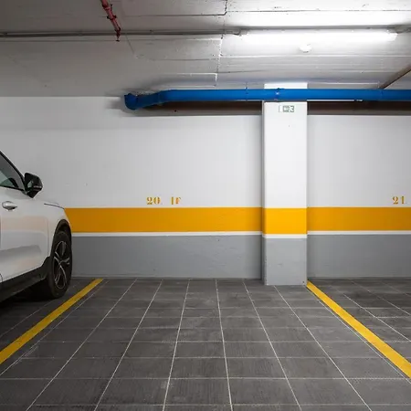 アパート Elegant & Sophisticated Campo Ourique By Gt House *